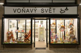 Včera večer jsme udělali naši 11. výlohu. Celkově to znamená, že jsme již jedenáctkrát pracovali dlouho do noci a pro naše...